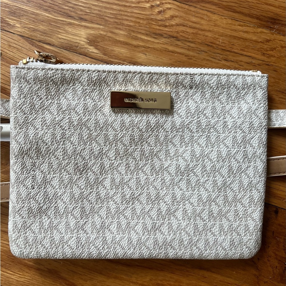 COPY - Michael Kors Belt Bag